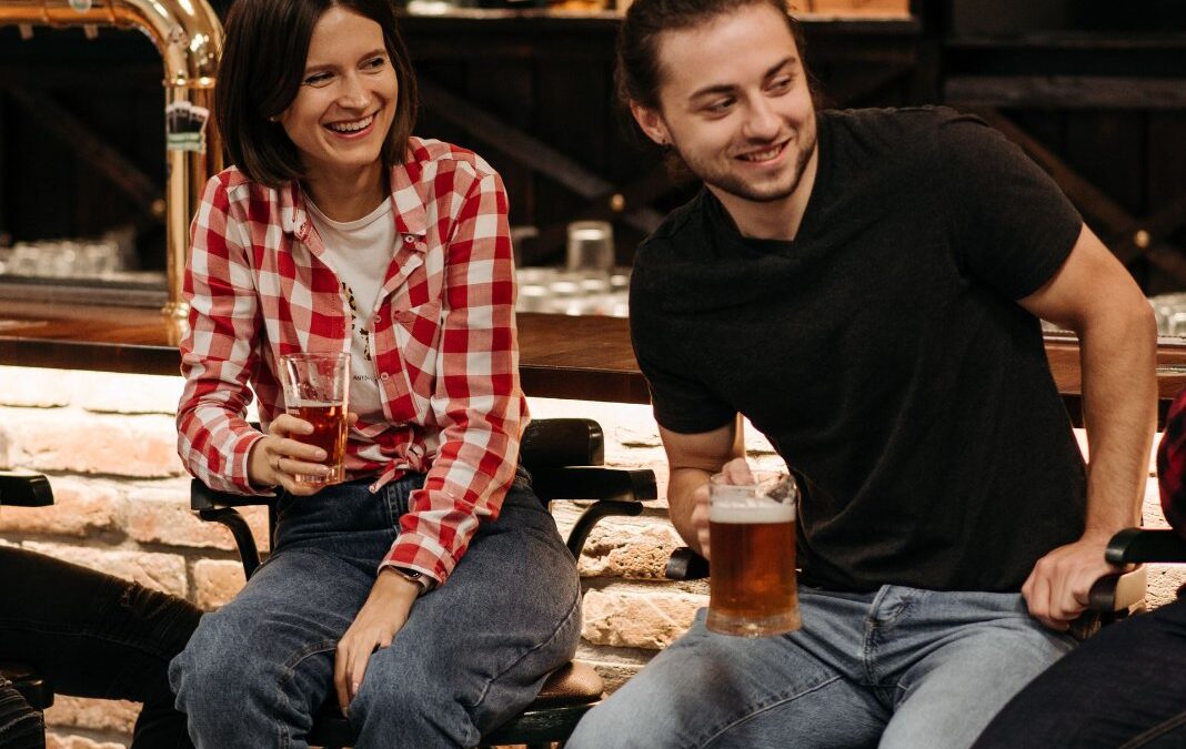 Must-Do Photo Ops and Memory Triggers to Capture During Your Bar Crawl Night in Pittsburgh, PA